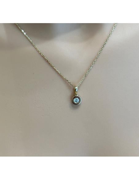 Single stone necklace