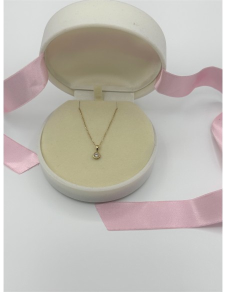 Single stone necklace