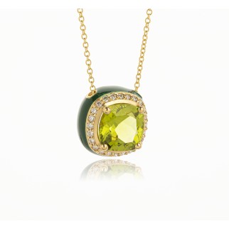 K18 necklace with Peridote...