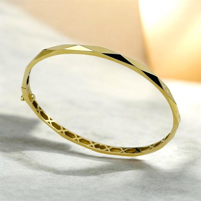 Women's bracelet
