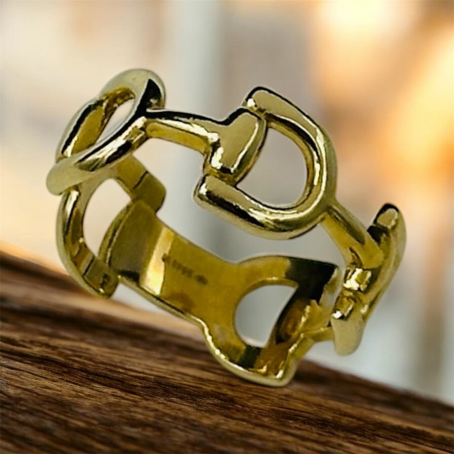 Women's ring