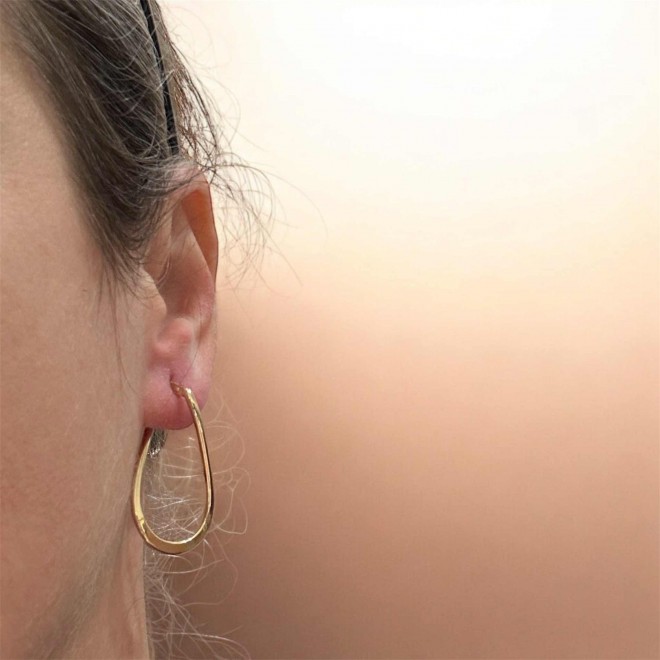Women's earrings